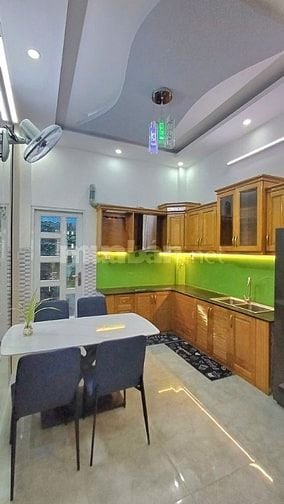 BÁN NHÀ MẶT TIỀN GẦN PHAN HUY ÍCH ~ 70M², 5 TẦNG, NHỈNH 6 TỶ