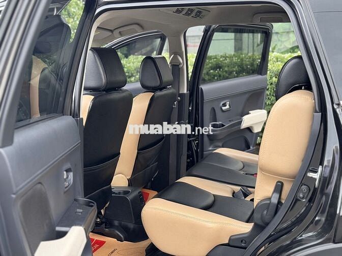 Rush 2020 màu đen chạy 75.000 km giá còn giảm