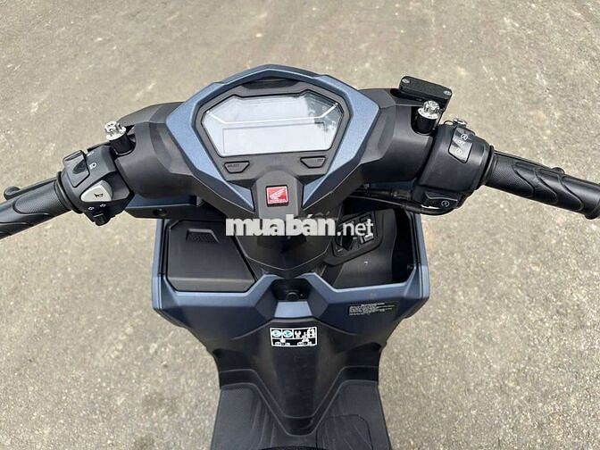 Vario 125 mẫu mới đẹp keng (có bán trả góp)