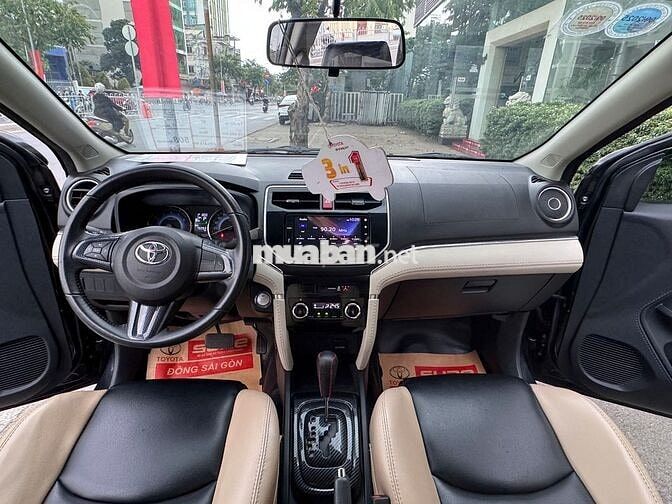 Rush 2020 màu đen chạy 75.000 km giá còn giảm