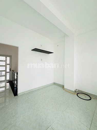 BÁN NHÀ MẶT TIỀN GẦN PHAN HUY ÍCH ~ 70M², 5 TẦNG, NHỈNH 6 TỶ
