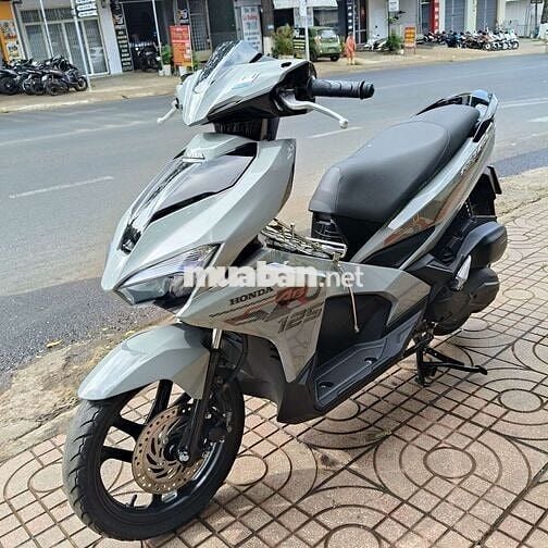 Bán xe Ab 2017 đẹp mê màu chuộng 2024