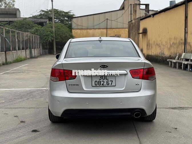 Kia Cerato 2012 1.6 AT - 140000 km