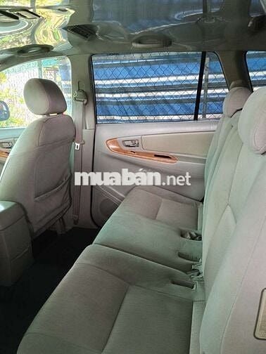 Toyota Innova 2008 G - 265000 km