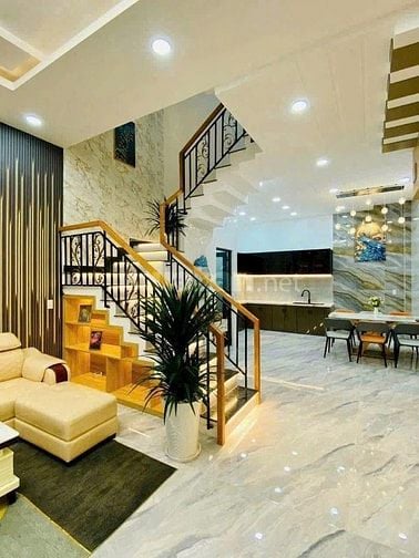 Bán nhà 41m2 giá 3 tỷ 550 triệu đường Yên Thế, phường 2, Tân Bình