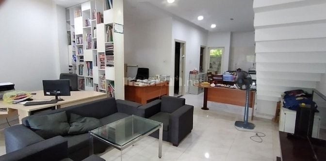 BÁN NHÀ 3 MẶT TIỀN, LIÊN PHƯỜNG, 83.3m2, 3 TẦNG, GẦN GLOBAL CITY Q.9