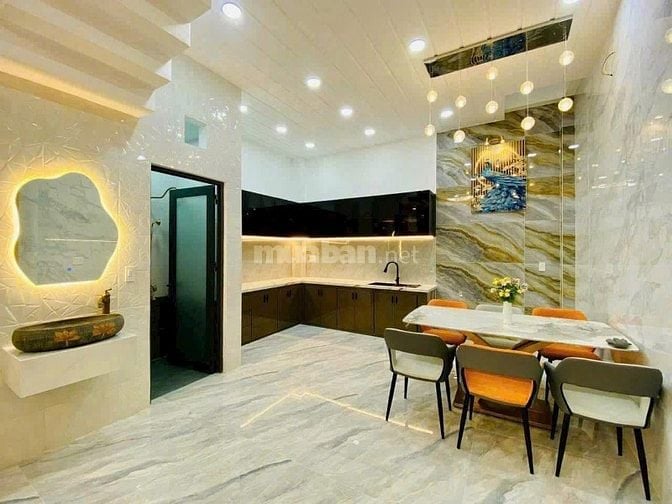 Bán nhà 41m2 giá 3 tỷ 550 triệu đường Yên Thế, phường 2, Tân Bình