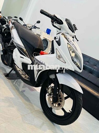 Novo 4 máy zin im xe sạch sẽ đẹp.mua về là sử dụng