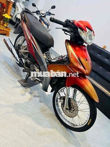 Bán wave 110cc xe có phai màu ở phí trc ko đáng kể