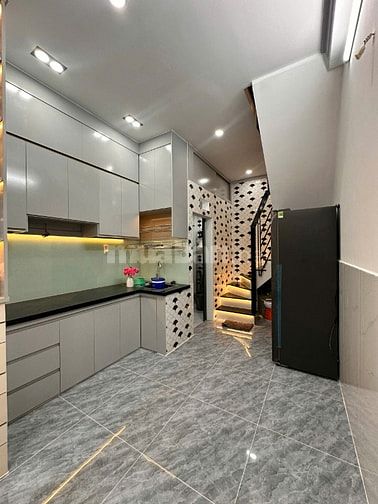 Nhà 3 x 10 đúc 1 trệt 1 lầu hẻm 4m nguyễn văn công p3 gò vấp 