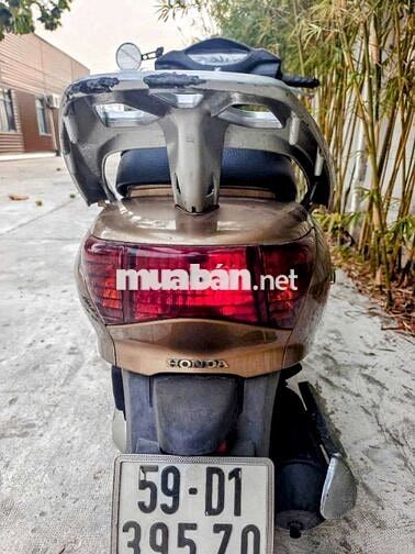 Honda Lead  Fi 110cc  2011 59D1