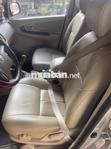 Toyota Innova 2015 - 134000 km