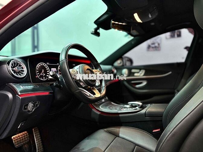 Mercedes Benz E Class 2019 E200 Sport - 57000 km