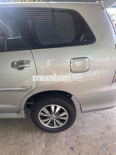 Toyota Innova 2015 - 134000 km