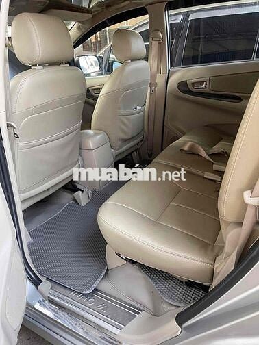 Toyota Innova 2015 - 134000 km