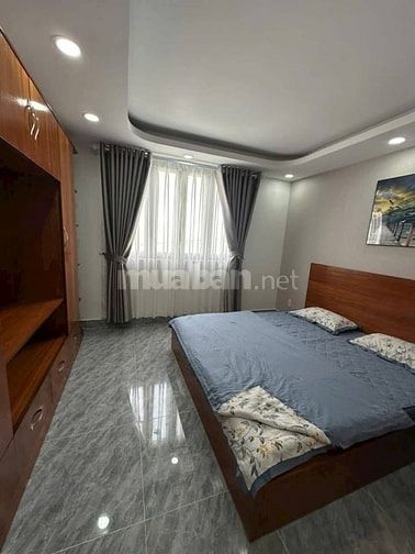 Giá siêu tốt, bán nhà ở đường Nguyễn Trãi, phường 11, quận 5, giá 2 tỷ
