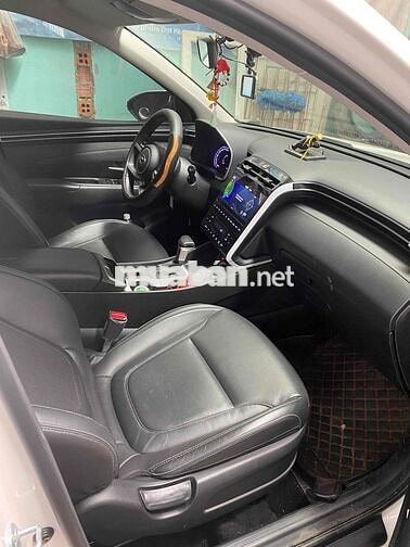Hyundai Tucson 2022 2.0 Xăng tiêu chuẩn - 17000 km