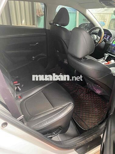 Hyundai Tucson 2022 2.0 Xăng tiêu chuẩn - 17000 km