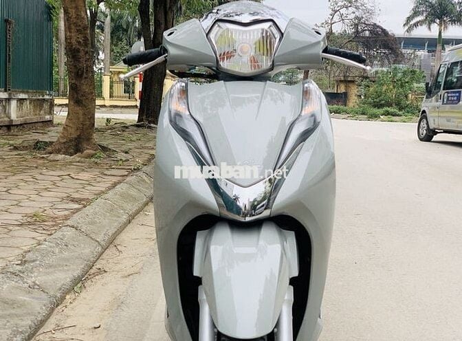 HONDA LEAD 125 XÁM XI MĂNG XE ĐẸP NHÀ DÙNG BÁN RA