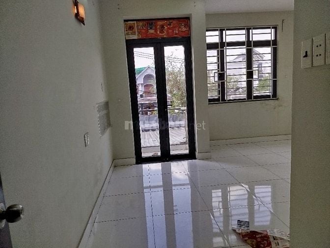 Phòng trọ sạch sẽ như hình, NVS riêng