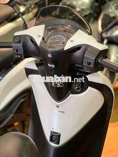 Sh 150i nhập Ý 2010 số máy 104 ( chưa rớt đầu )