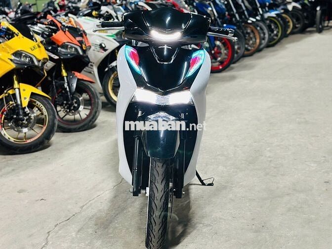 XE MÁYTHANH TÙNG_SH VIỆT 125 TRẮNG ĐỘ KIỂNG 2021