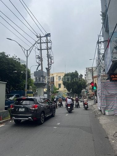Chính chủ cần bán mặt Tiền đường Nguyễn Sơn phường Phú thạnh Q.Tân Phú