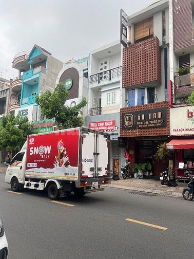 Chính chủ cần bán mặt Tiền đường Nguyễn Sơn phường Phú thạnh Q.Tân Phú