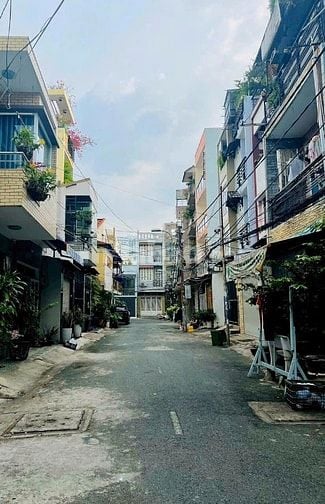 Bán Gấp nhà đẹp đường số 31 đường nhựa F5Q8 dt: 3,5 x 14,5m, 1 lầu 