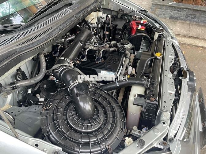 Toyota Innova 2011 V - 150128 km