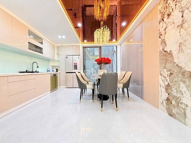 Bán gấp nhà 4PN đường CMT8 gần với công viên Thỏ Trắng giá tốt 3,46 tỷ