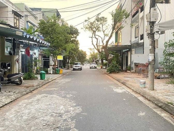 Bán lô đất ĐƯỜNG SỐ 2 , Xuân Thới Đông 1TY350TR gần chợ ĐẦU MỐI 500m