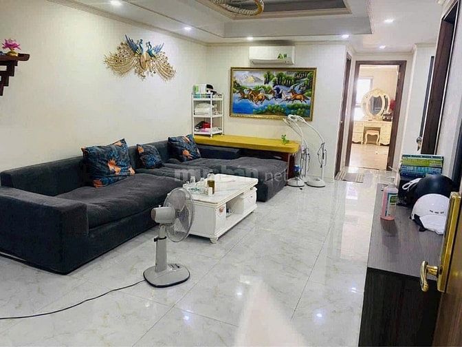 Chung cư 10A Trần Nhật Duât, Q1: 2p ngủ, full NT, 74m2, 12tr/th