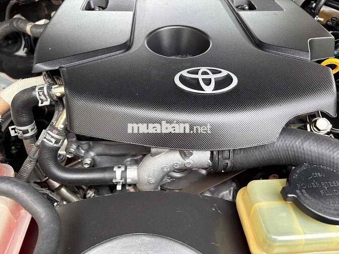 Toyota Fortuner 2020 2.4AT 4x2  - 80000 km