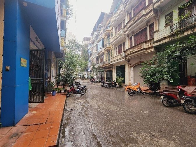 Nhà liền kề KĐT Đại Kim 64m2 kinh doanh văn phòng tốt 