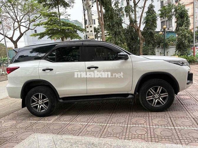 Toyota Fortuner 2020 2.4AT 4x2  - 80000 km