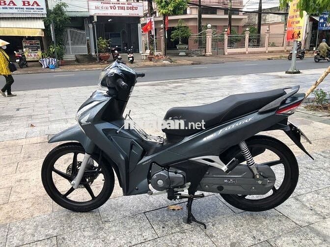 Future 2023 zin êm  như mới