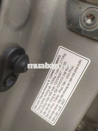 Nhà cần bán xe 7 chỗ TOYOTA (MÁY ZIN)