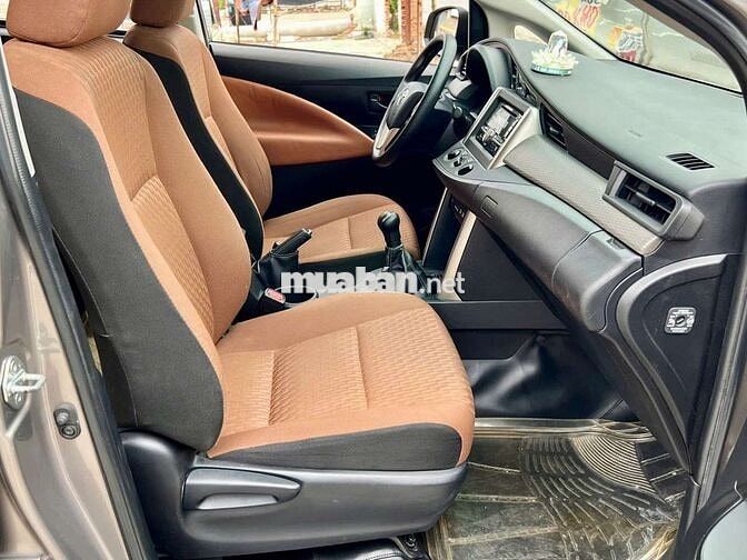 Toyota Innova 2017 2.0E - 100000 km rất mới