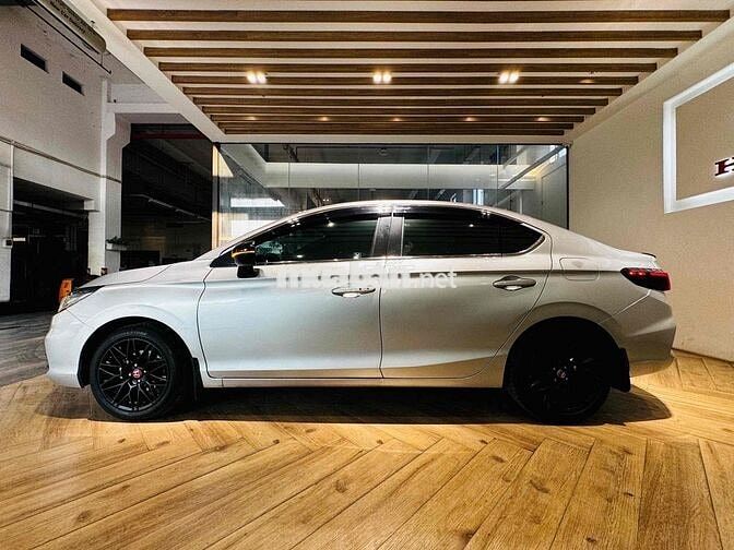 Honda City 2022 RS - 82000 km