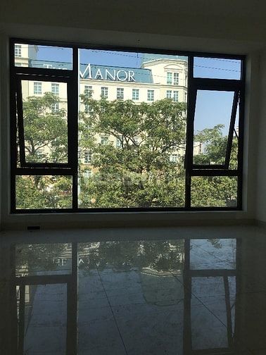 Cho thuê nhà nguyên căn 4tầng 35m2 mặt đường Mễ Trì đối diện The Manor
