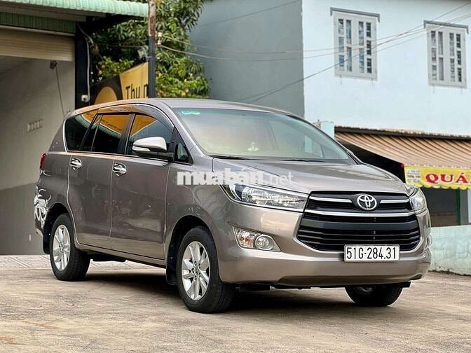 Toyota Innova 2017 2.0E - 100000 km rất mới
