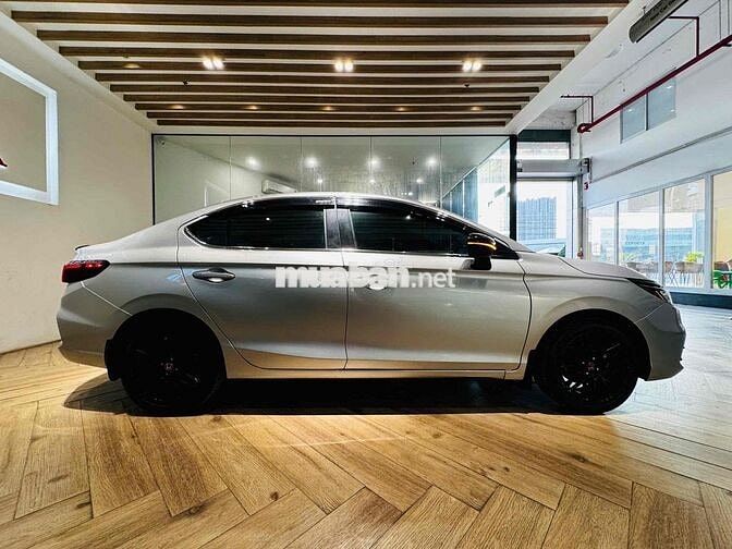Honda City 2022 RS - 82000 km