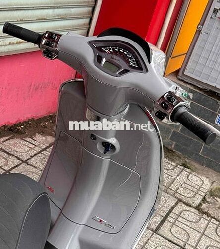 vespa sprin bản xám xi măng siêu lướt 9 chủ