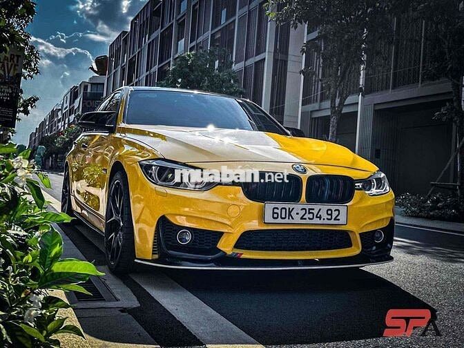 BMW 320i SẢN XUẤT 2013 LÊN NHIỀU ĐỒ CHƠI