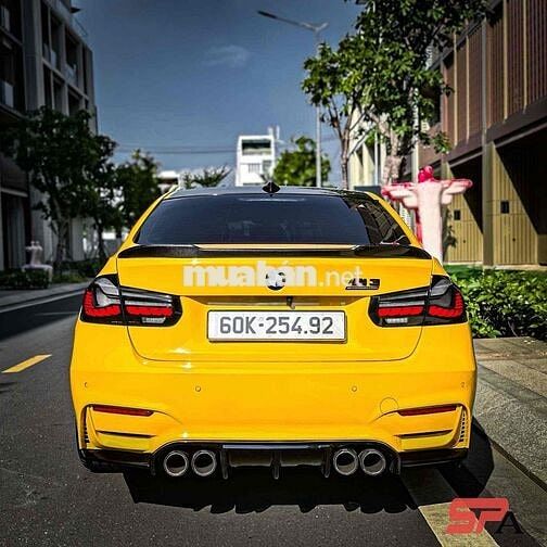 BMW 320i SẢN XUẤT 2013 LÊN NHIỀU ĐỒ CHƠI