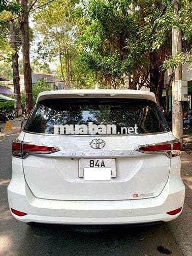 Toyota Fortuner 2020 2.4MT 4x2 MT  - Vay 70%