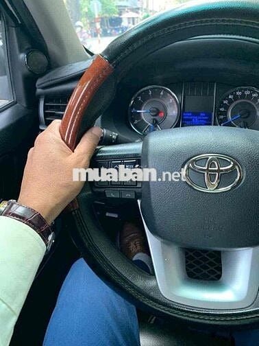 Toyota Fortuner 2020 2.4MT 4x2 MT  - Vay 70%