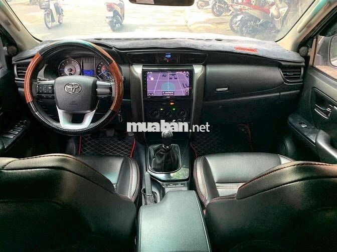 Toyota Fortuner 2020 2.4MT 4x2 MT  - Vay 70%