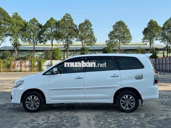 Toyota Innova 2016 J - 190000 km
